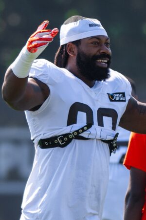 Za’darius Smith: Height, Weight, Age, Career And Success